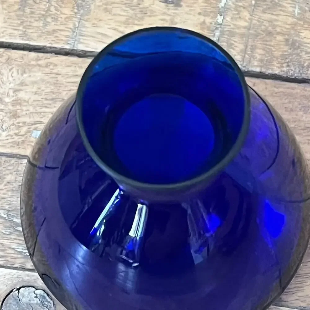 Vintage Cobalt Blue Hand Blown Glass Vase Flared Neck 5.5”